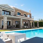 Luxury Villa Hera - Beachfront