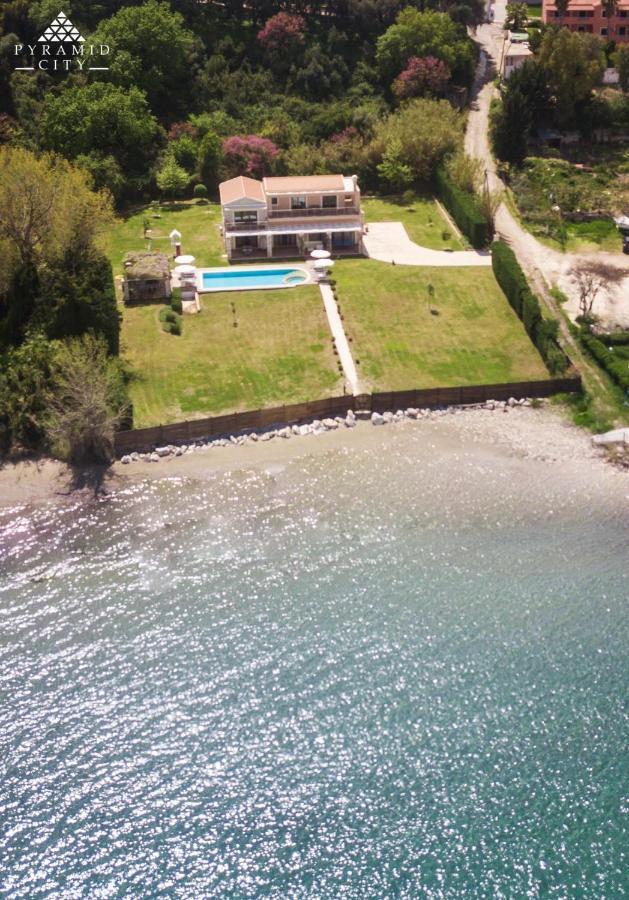 Luxury Hera - Beachfront * Roda (Corfu)